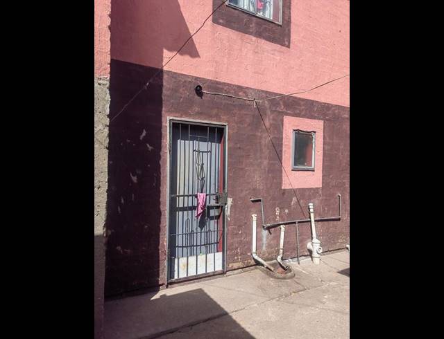 2 BEDROOM DUPLEX FOR SALE IN OLIEVENHOUTBOSCH